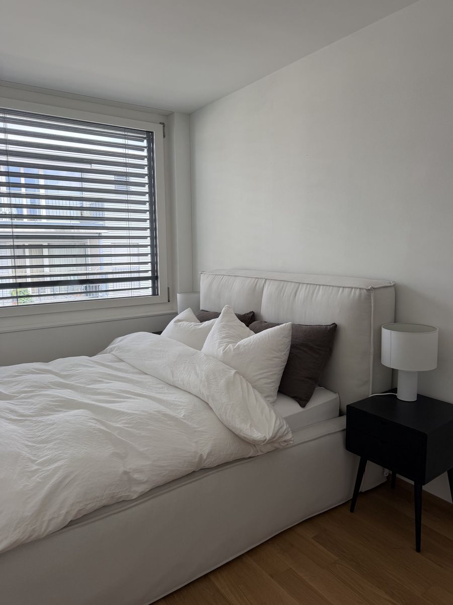 Betten: Bett inkl. Lattenrost – Gebraucht aus Cham von Gina.8B 4