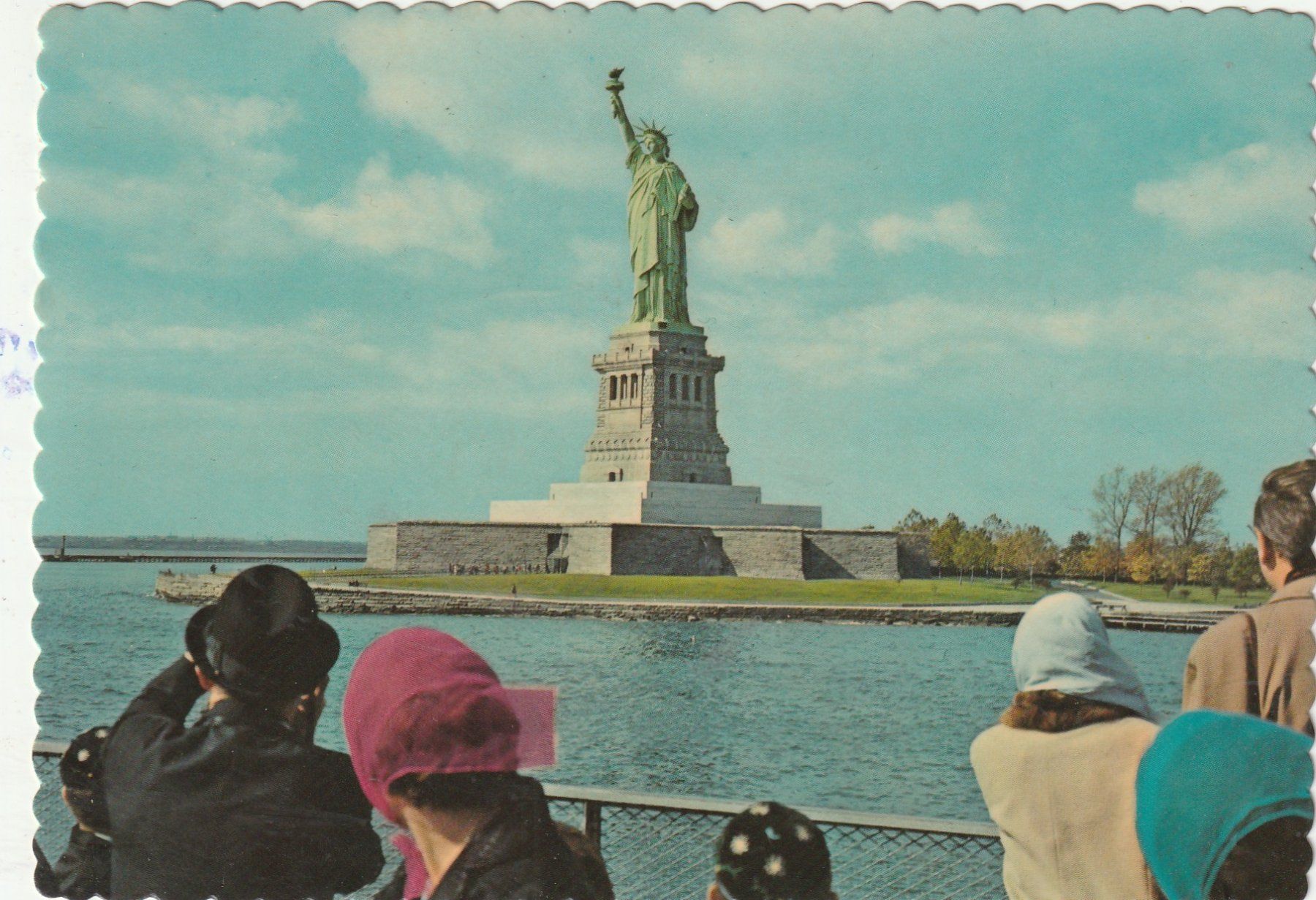 Cartoline postali: America Freiheitsstatue – Usato da Lumbrein venduto da made02