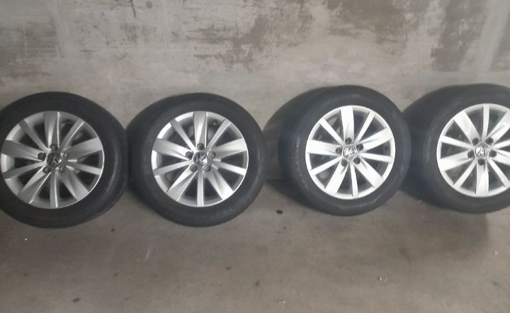 Volkswagen Cerchioni: VW Orginal Komplett Räder – Usato da Glattbrugg venduto da B_B 1
