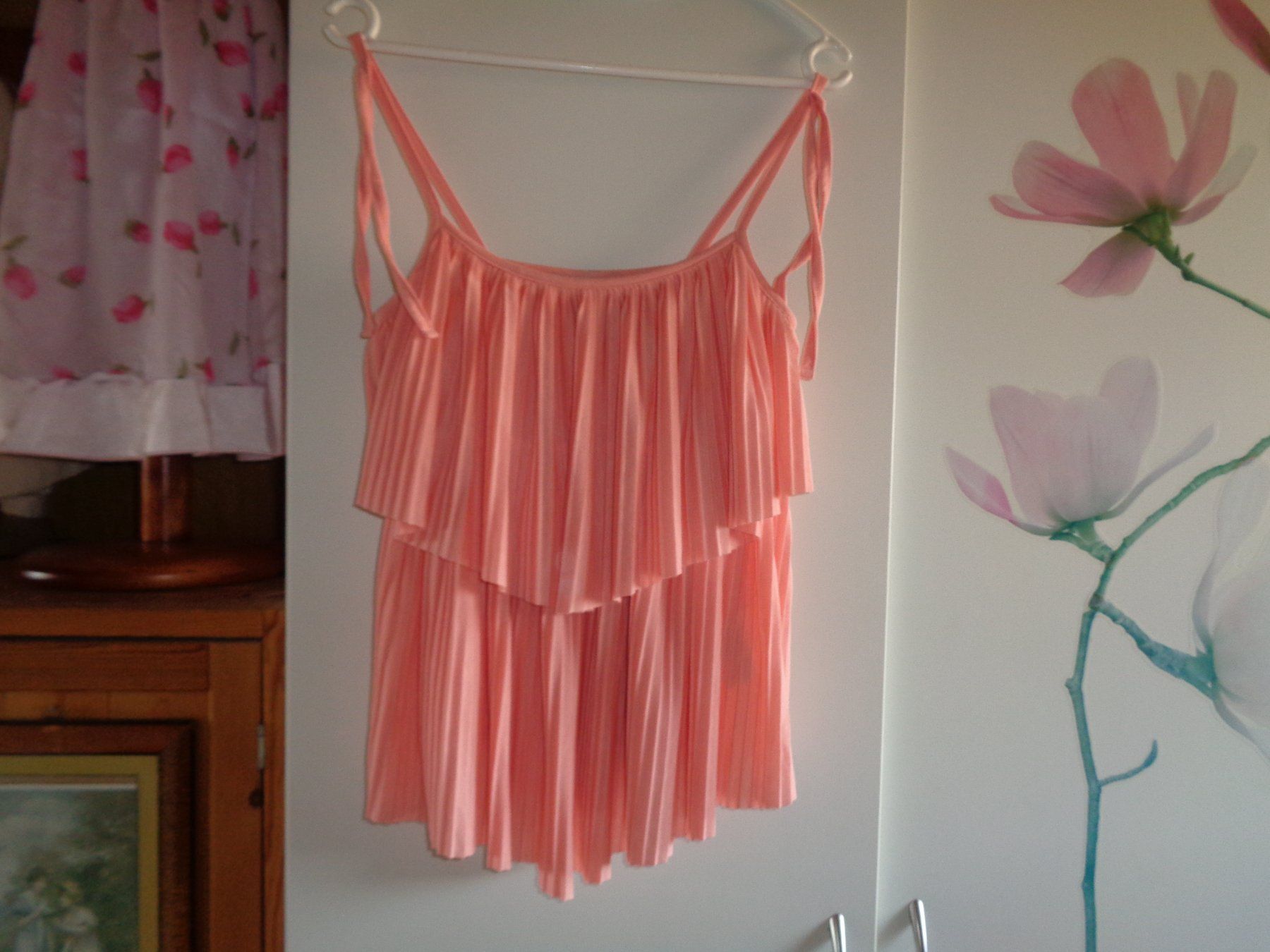 H&M Tops: *** Spezielles Top *** / von H&M – Gebraucht aus Othmarsingen von Leuchtturmlady