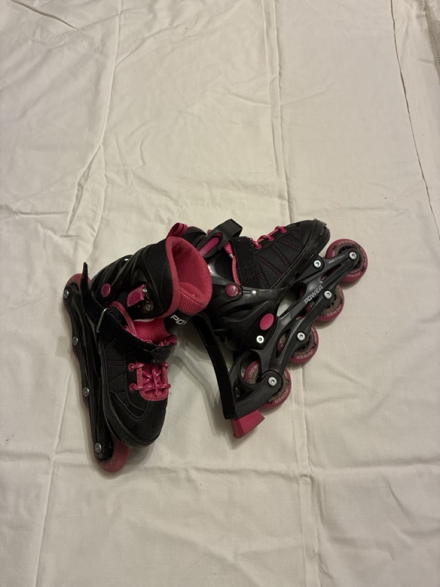 Pattini in linea & Pattini a rotelle: Inline Skates/Rollerblades verstellbar Grösse 30-33 – Usato da Zürich venduto da leo_mdw7