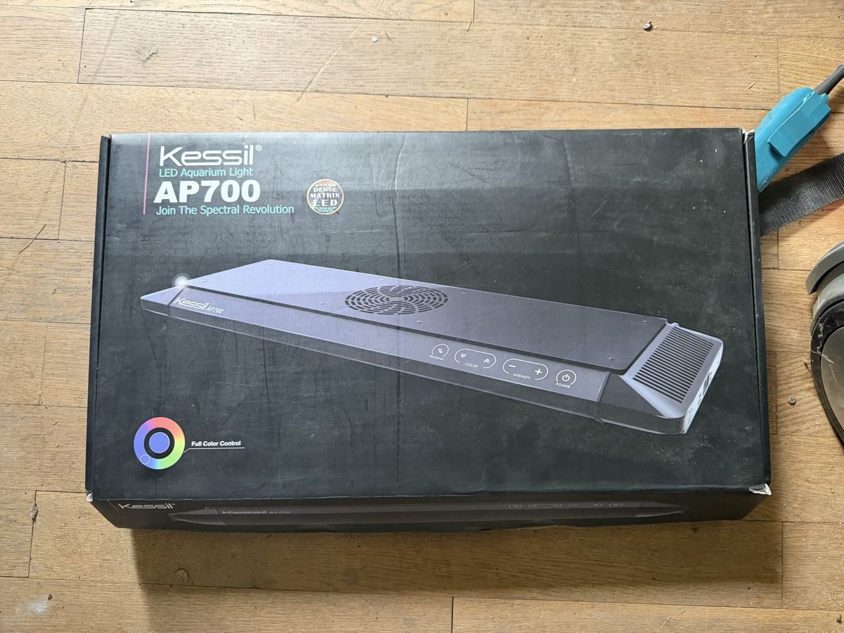 Aquarium: Kessil ap700 mit Ersatz Netzteil – Gebraucht aus Zürich von D.Erpalak 1