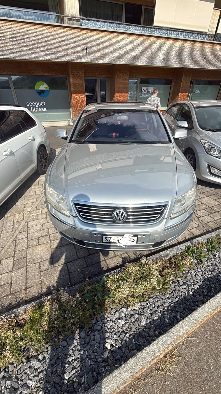 VW Automobili: VW Phaeton 4.2 FSI – Usato da Einsiedeln venduto da rol_xs5j