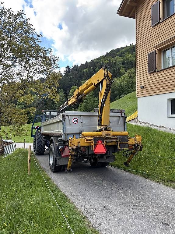 Kipper: 3- Seitenkipper mit Kran – Gebraucht aus Mosnang von PuchNation 3