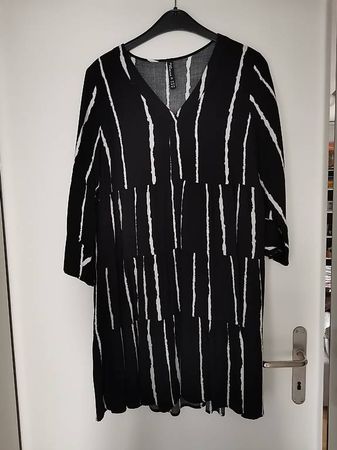 Kleid gr S/36