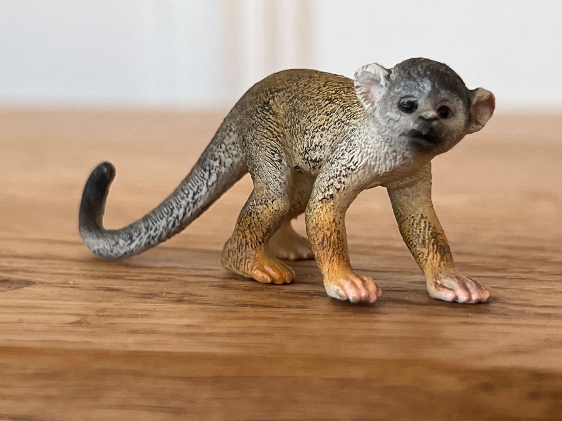 Schleich Figuren: Neu Schleich 14723 Totenkopfäffchen Affe – Neu (gemäss Beschreibung) aus Ennetbaden von mapa05