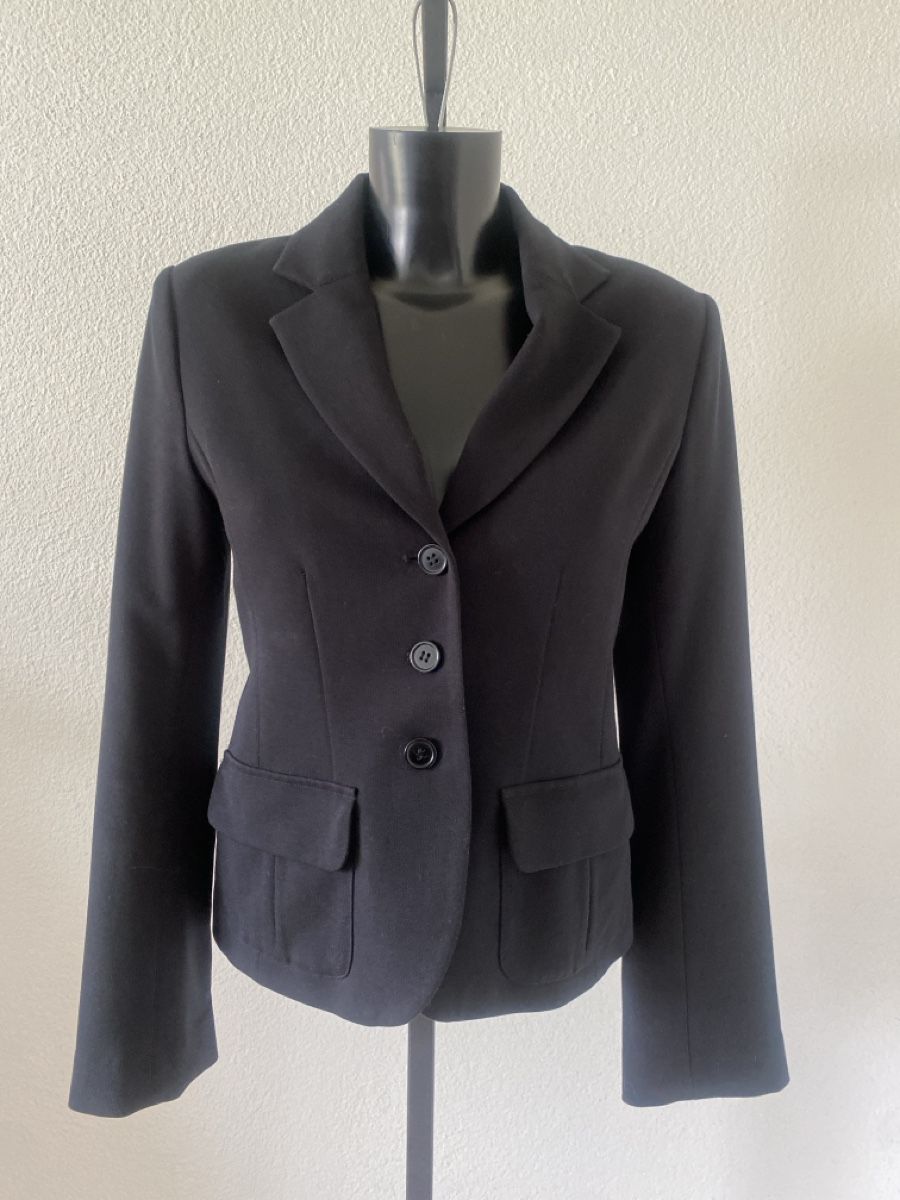 Completi & Tailleur: Schwarzer H&M Blazer Gr. 36 – Usato da Birmenstorf AG venduto da Midget0