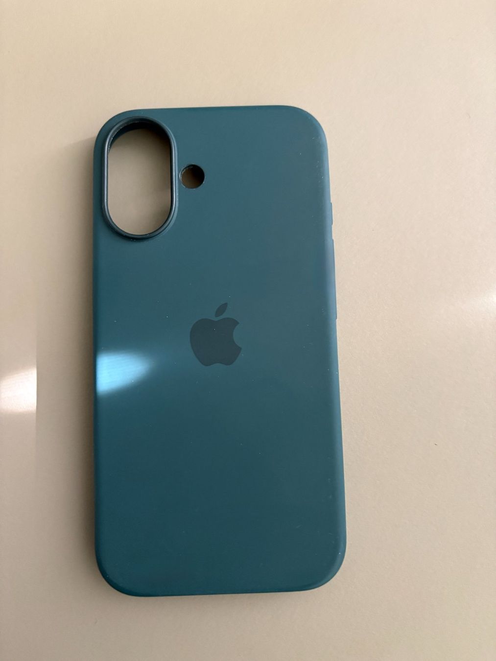 Apple Portables: iPhone 16 – D'occasion à Reinach BL par Lightroom 4