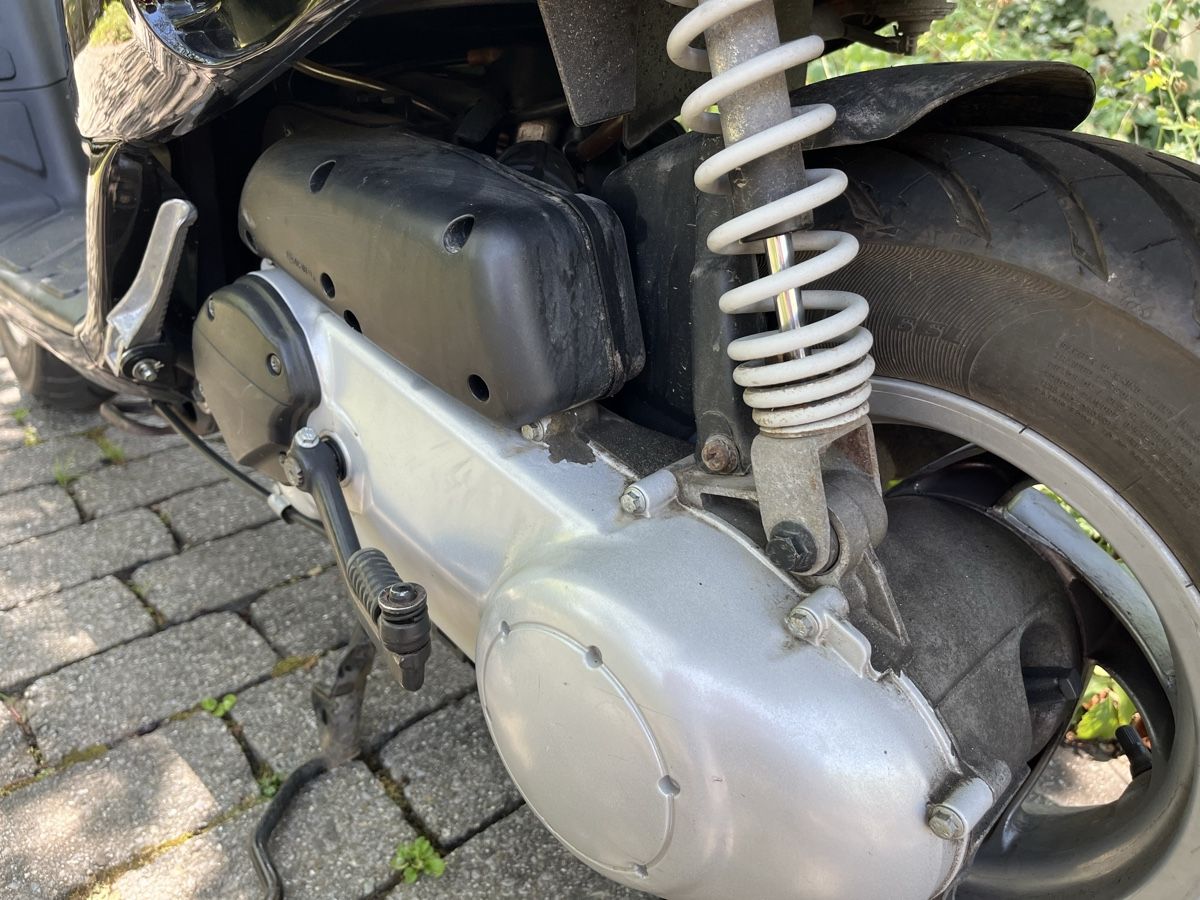 Piaggio Scooters: Piaggio Typhoon 2T – D'occasion à Pfäffikon SZ par phi_9tp5 8