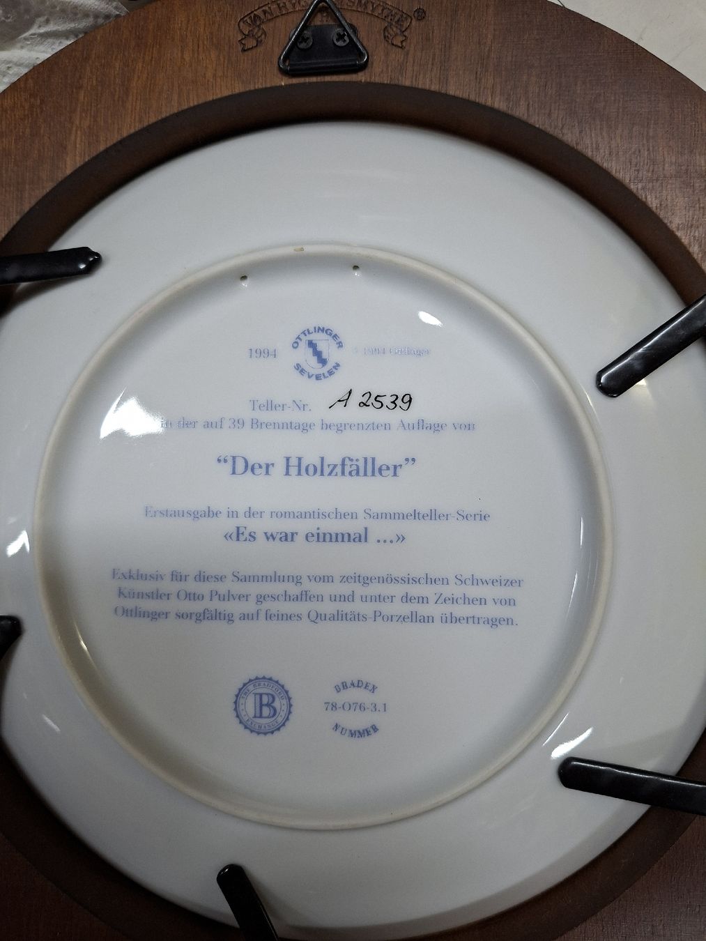 Piatti: Wunderschöner Sammelteller "Der Holzfäller" Ottlinger 1994 – Usato da Grossdietwil venduto da mahsoumi 2