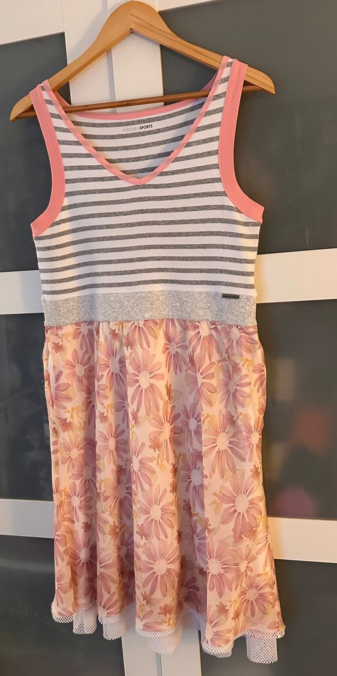 Marc Cain Vestiti: Marc Cain Kleid N5 wie neu – Nuovo (secondo la descrizione) da St. Gallen venduto da gag_6sxh