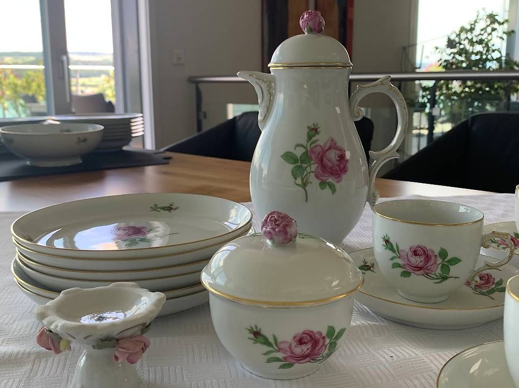 Services de table: Fürstenberg "Rote Rose" Kaffeeservice – D'occasion à Birrwil par struempler 3