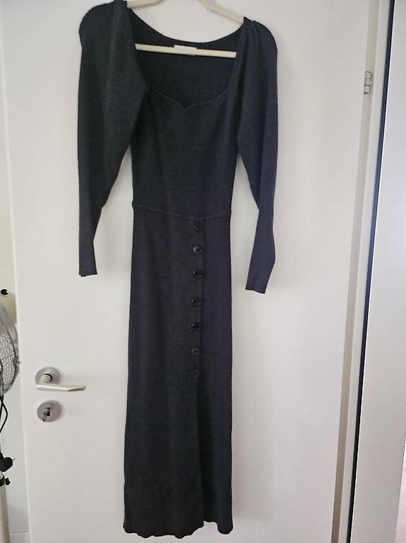 Sandro Vestiti: Wunderschönes Sandro Paris Strickkleid grau Gr. 34 – Usato da Buchs SG venduto da corapre