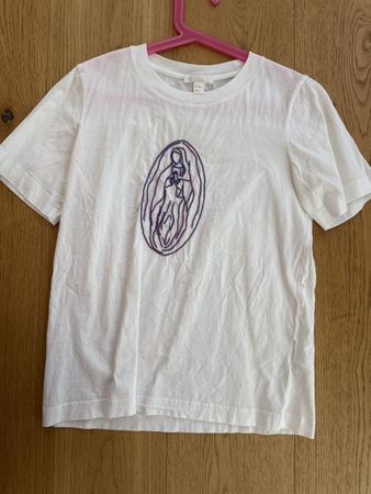 T-Shirt weiss mit Handstickerei, Gr. S