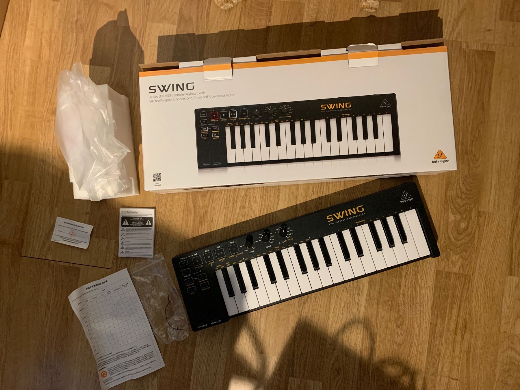 Behringer Strumenti musicali: Behringer SWING MIDI Controller Sequenzer neu! – Nuovo (secondo la descrizione) da Bern venduto da Fribi013 2