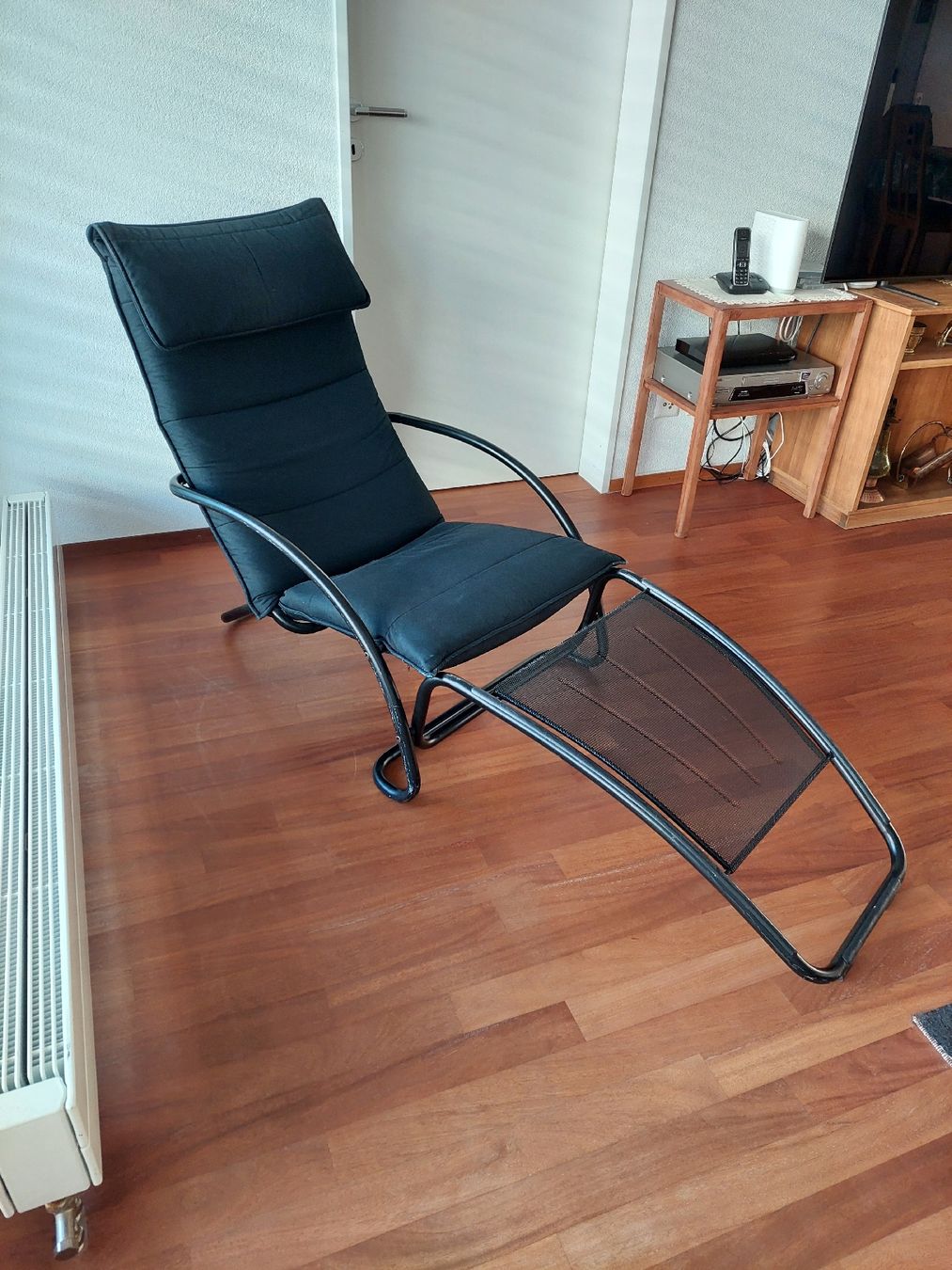 Liegen & Liegestühle: Schwarzer Schaukelstuhl - Liegesessel – Gebraucht aus Basel von bra_76ff 6