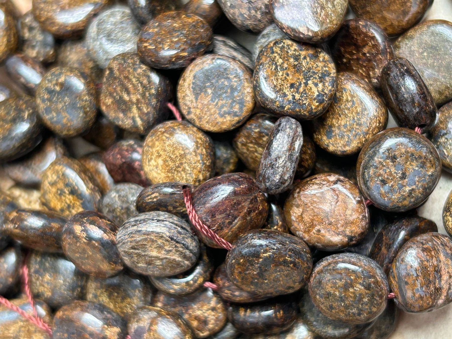 Pietre preziose: Strang echte Bronzite Nuggets / stone 8-10 mm – Nuovo e nell'imballaggio originale da Niederrohrdorf venduto da Ytobi 1