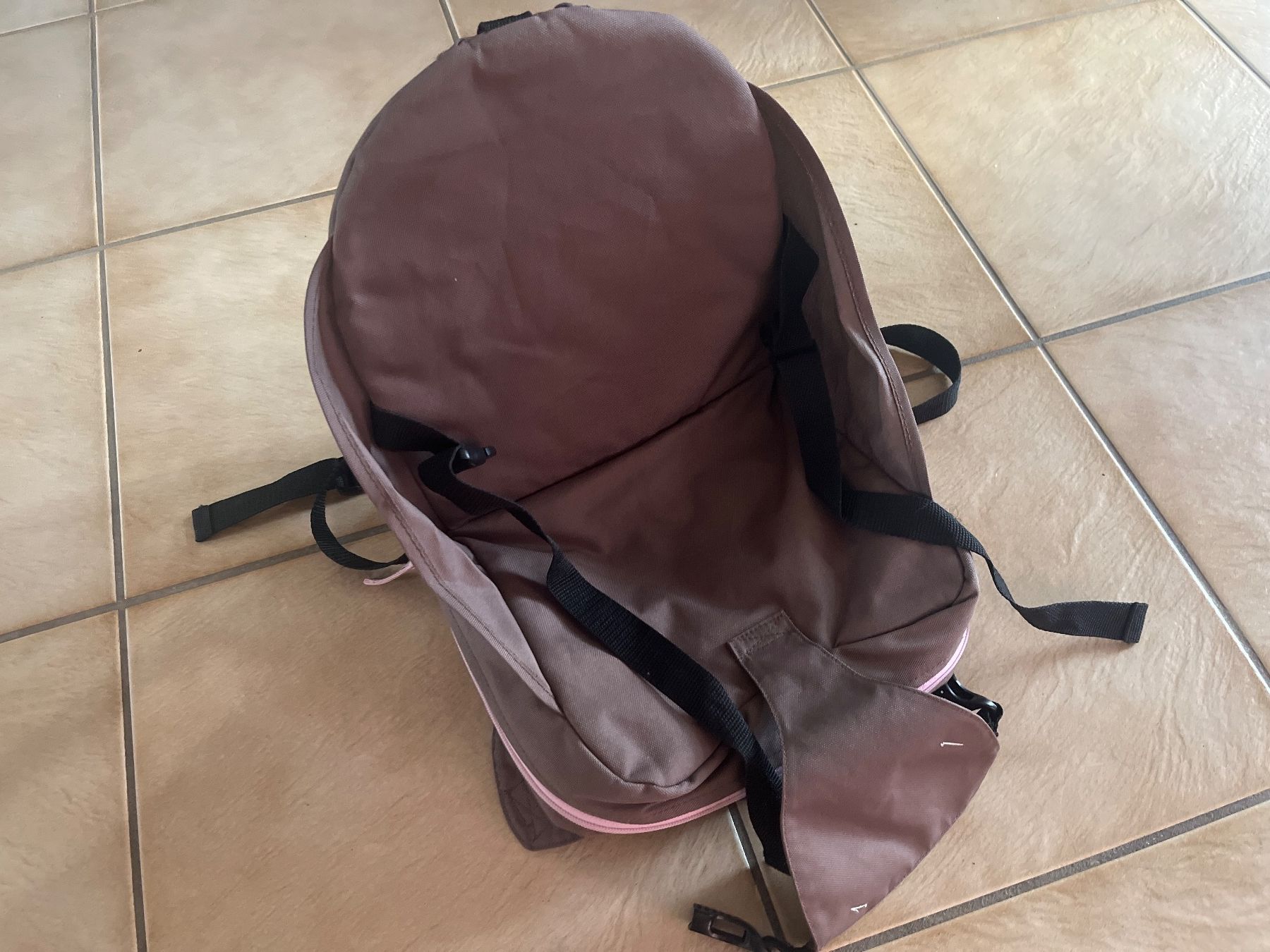 Béaba Sdraiette & Sdraiette a dondolo: Siège à attacher pour bébé BEABA avec coussin gonflable – Usato da Vernayaz venduto da Darkfrost