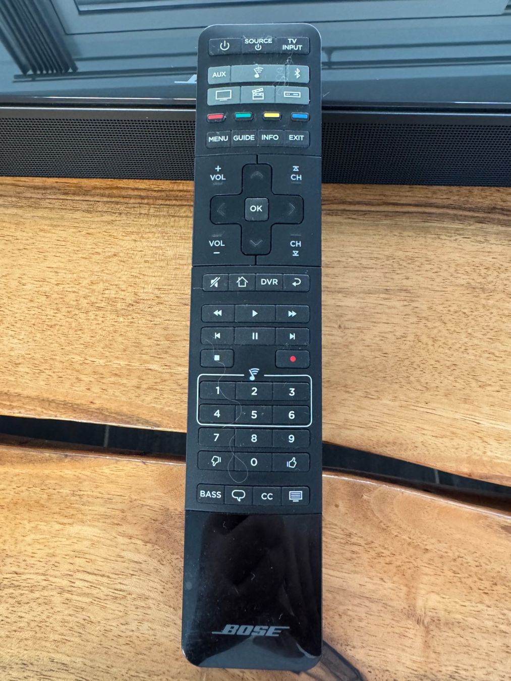 Bose Lautsprecher: Bose Soundtouch 300 Soundbar – Neu (gemäss Beschreibung) aus Zürich von Rbaumann53 6