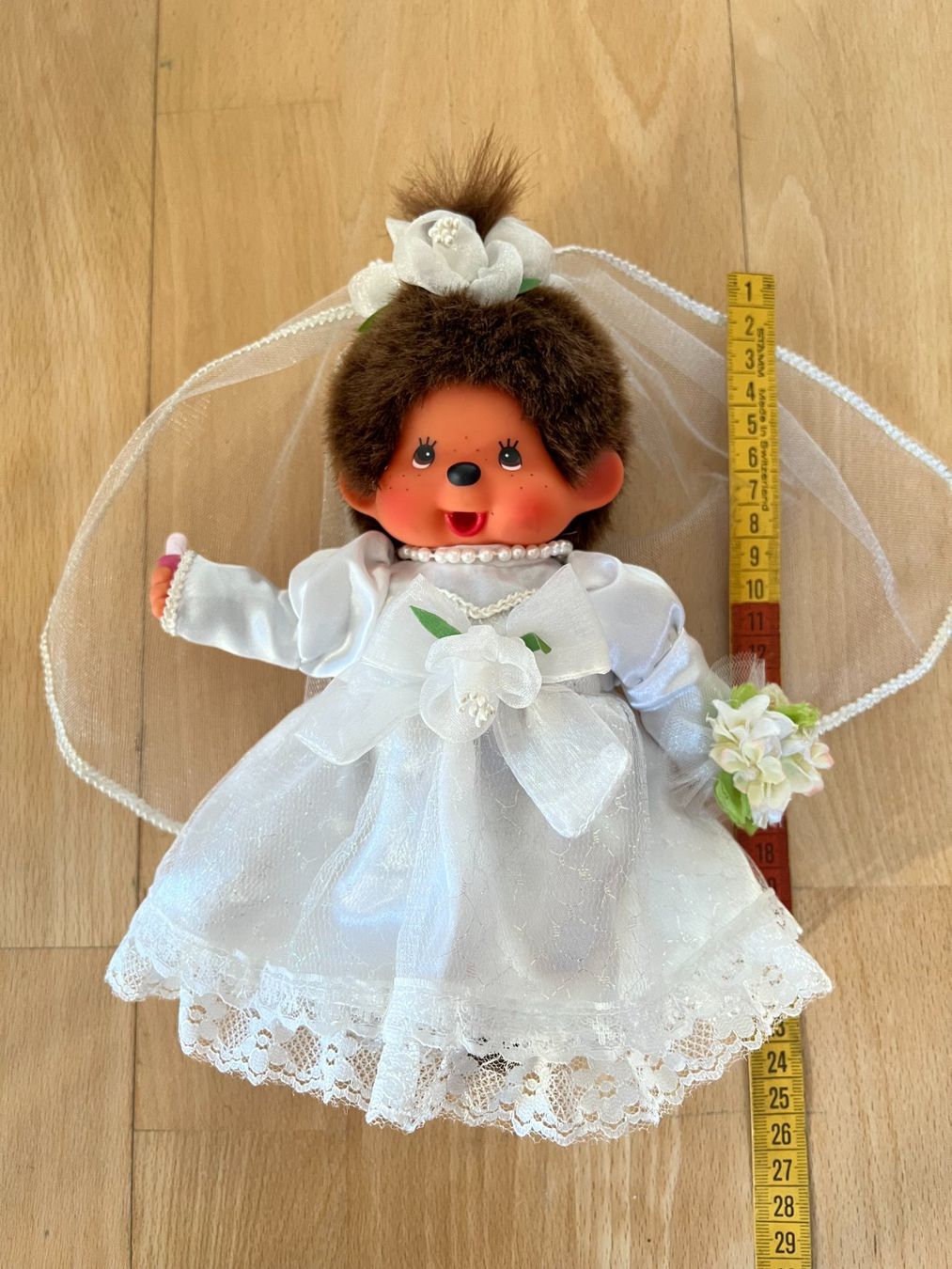 Monchhichi Puppen: Braut Monchichi Sekiguchi – Gebraucht aus Worb von farben20zauber 4