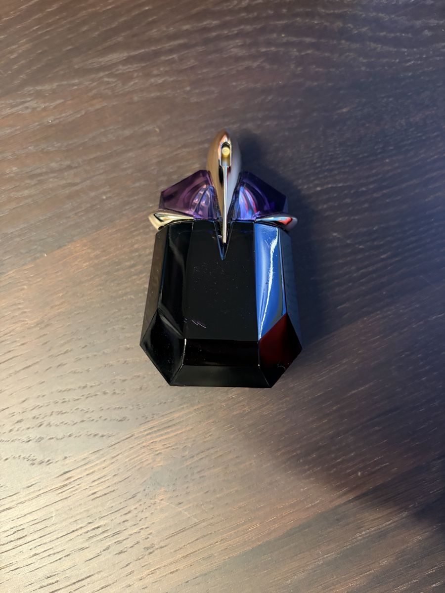 Mugler Parfum & Eau de Toilette: Alien Mugler Parfum 30mL Original  – Gebraucht aus Baar von GerberaRosa 1