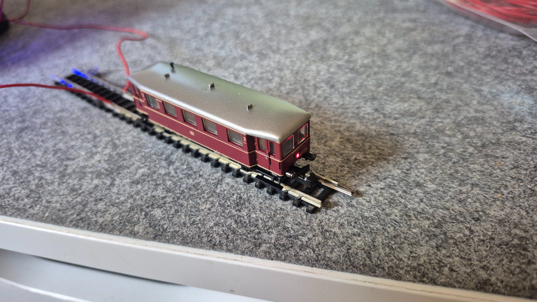 Trix Modellini di ferrovie: x2 Diesel-Triebwagen VT 75 – Difettoso da Arcegno venduto da Ad86 2