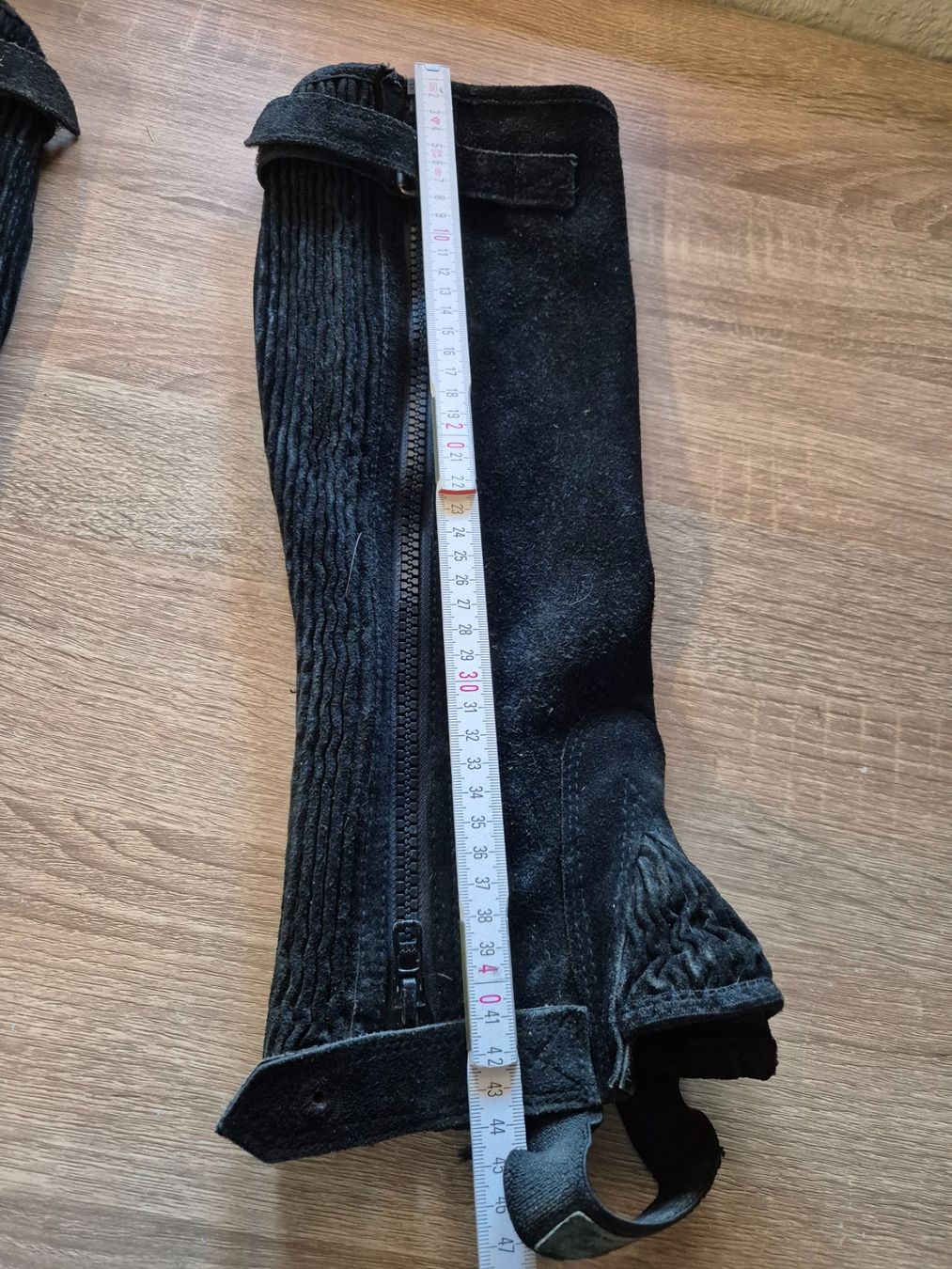 Brides, licols: Wildleder Chaps L – D'occasion à Meggen par Orrinka20 4