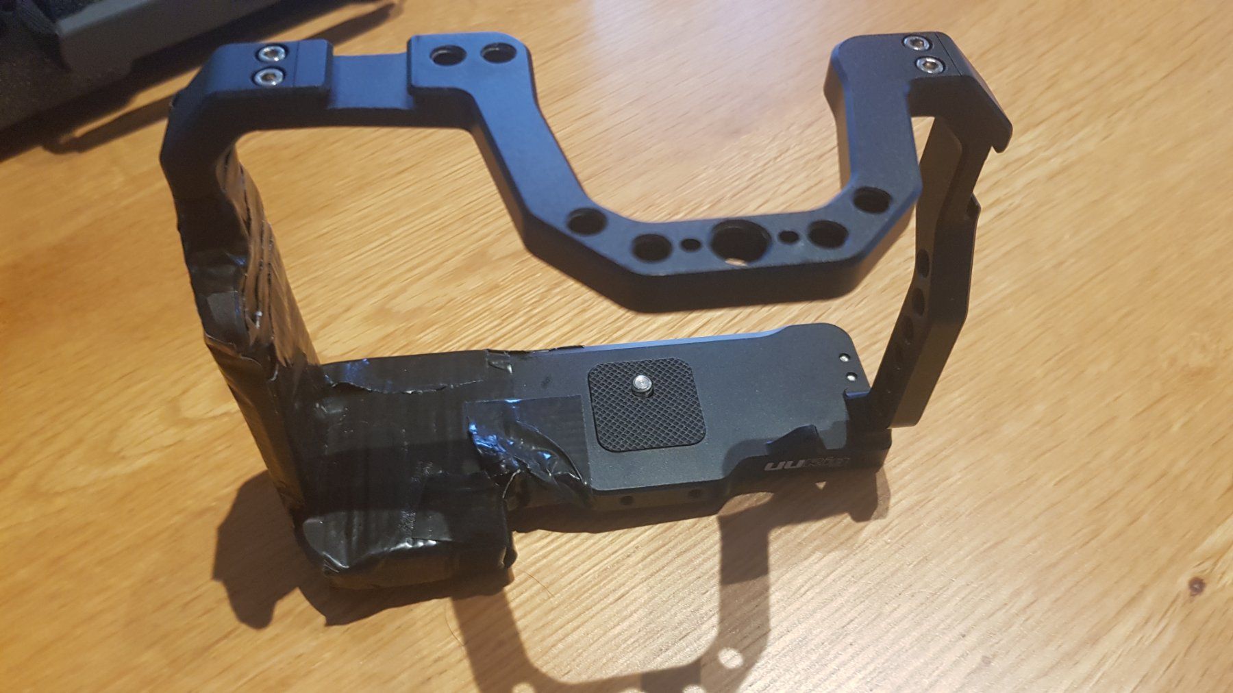 Altri Accessori: cage de fixation pour reflex Canon 80D – Usato da Courroux venduto da petit-chevreuil 2