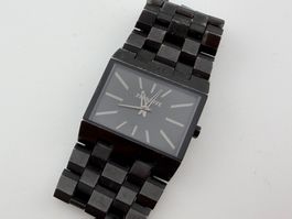 NIXON Herrenuhr läuft / montre pour homme