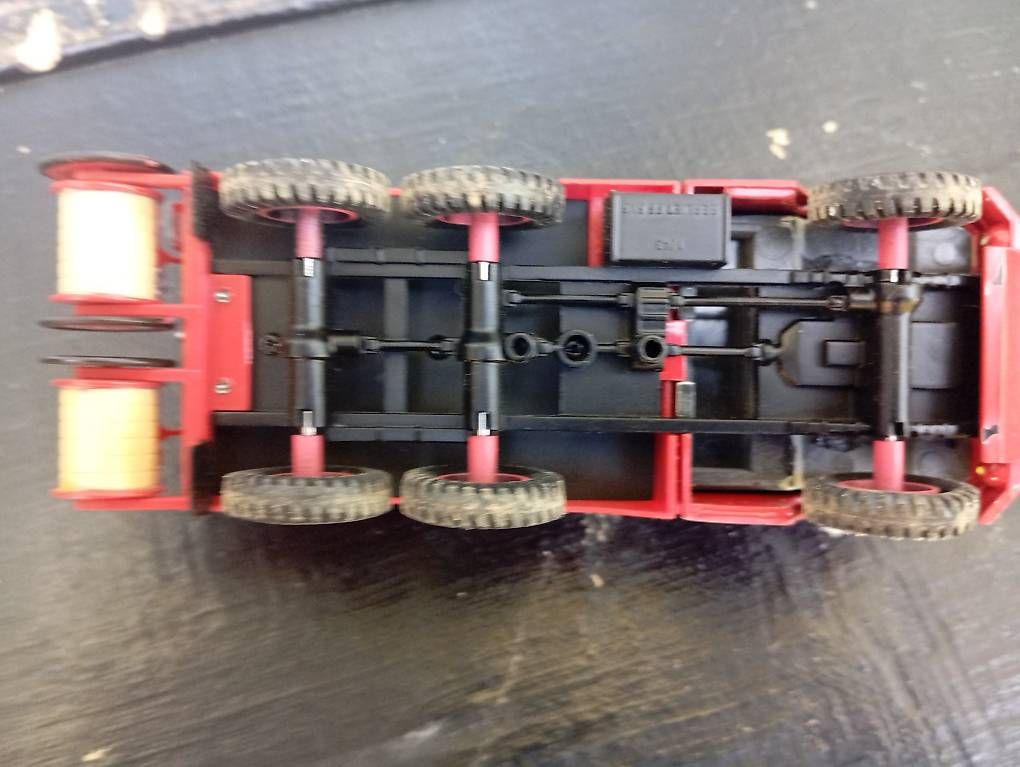 Modellini d'auto: Feuerwehr Berliet FF  6x6 – Usato da Basel venduto da Petergunn 3