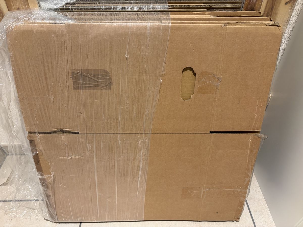 Kartons: Used Cardboard Boxes Set of 10 – Gebraucht aus Allenwinden von Ephemera