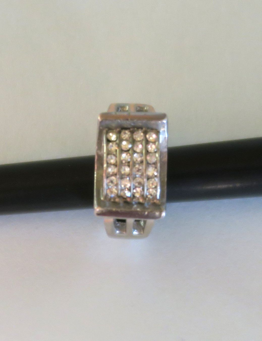 Anelli: Ring mit Strasssteinen, Gr 53.4 mm – Usato da Brittnau venduto da marlenestone 6