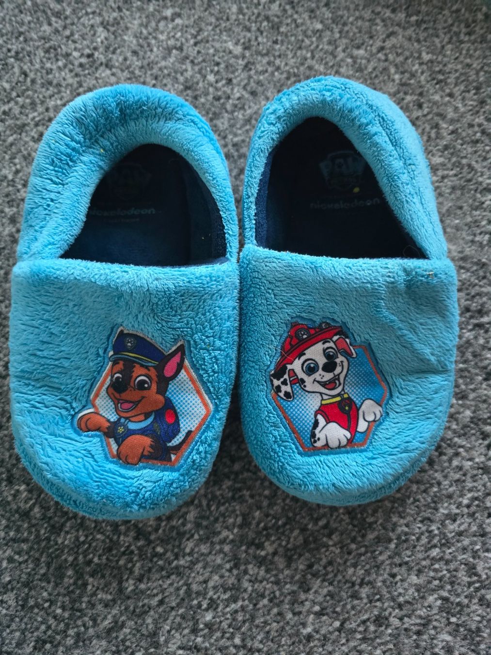 Scarpe per ragazzi: Paw Patrol Hausschuhe, Grösse 31/32 – Usato da Unterentfelden venduto da Panda-87