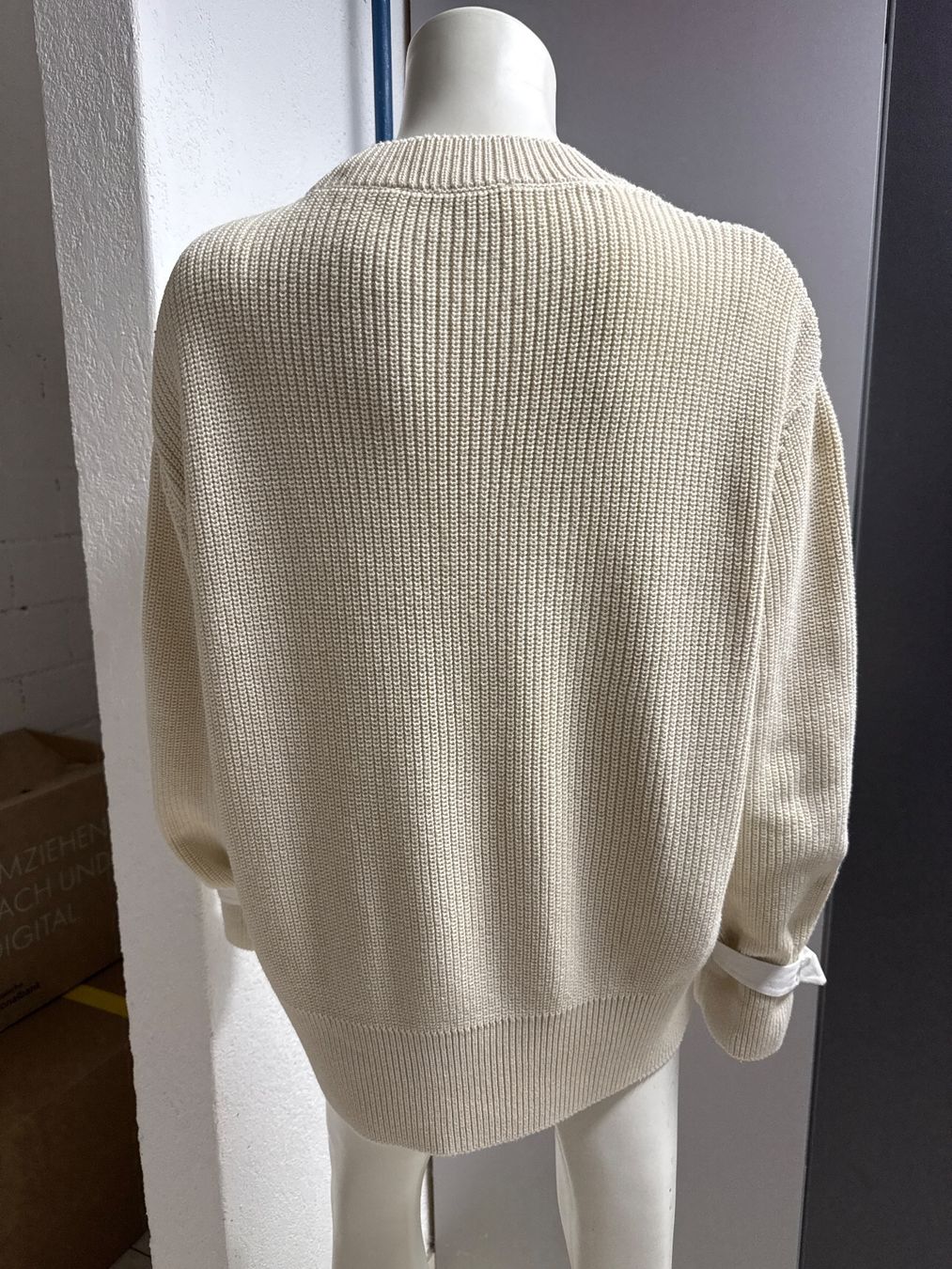 Zara Pulls & Sweat-shirts: ZARA gr S (aber ist Large) – D'occasion à Birr par WalkyriaM 1