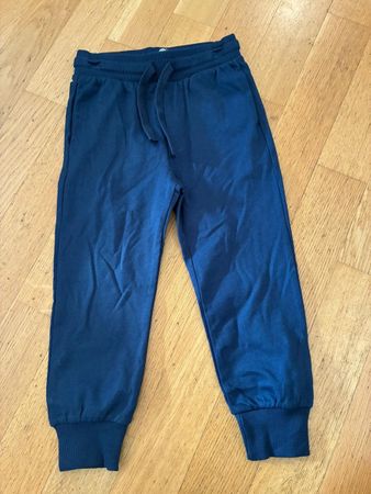Schöne Trainerhose Gr. 98, Neu, H&M