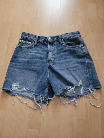 Calvin Klein Jeans Mom Jean Short W29