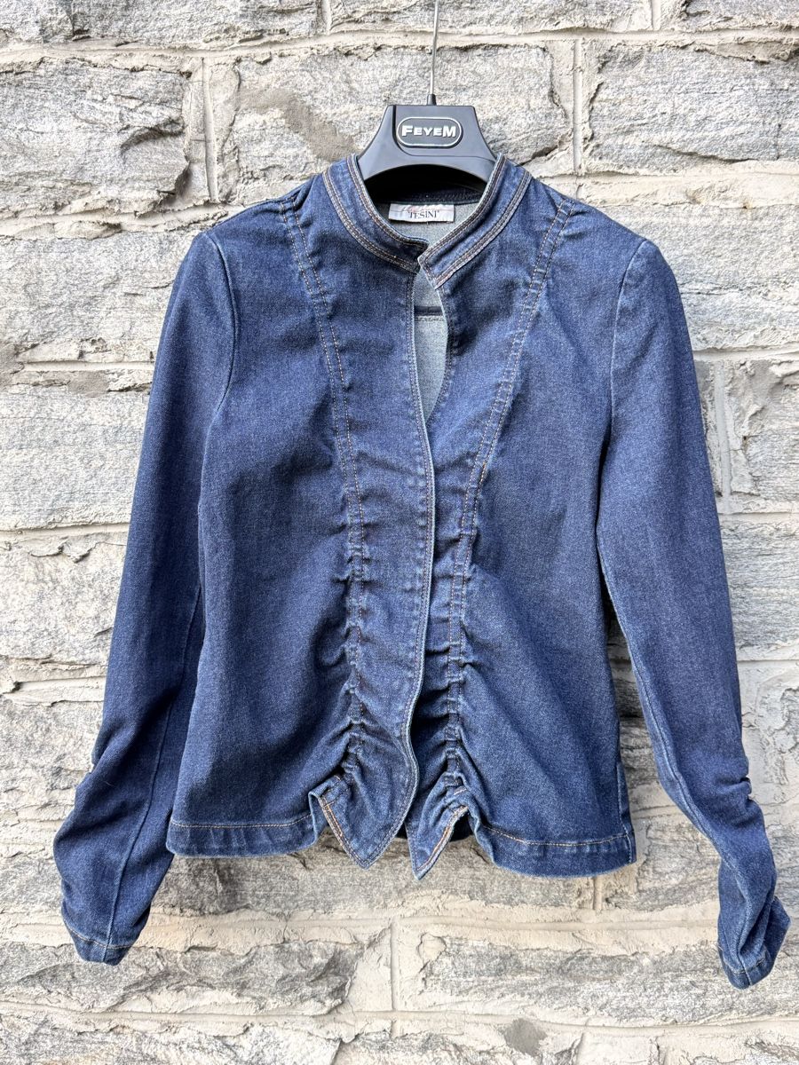 Jacken: Giacca di jeans  con maniche arricciate – Gebraucht aus Bellinzona von bul_mvy5 1
