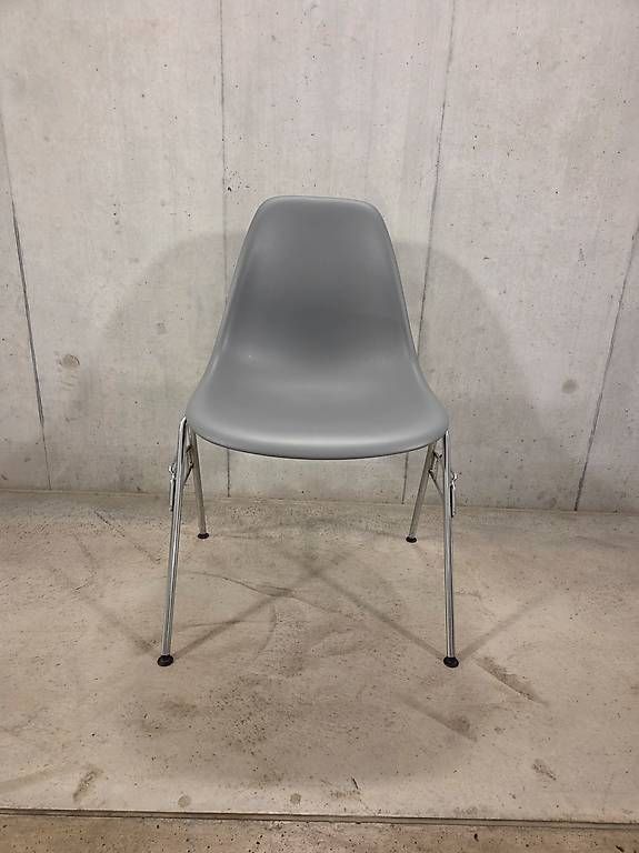 Vitra Chaises: Eames / Vitra / herman miller – D'occasion à Zürich par Lukasz 1