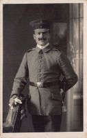 WK I: Offizier, Koppelschloss, Säbel, Handschuhe, dat. 1916