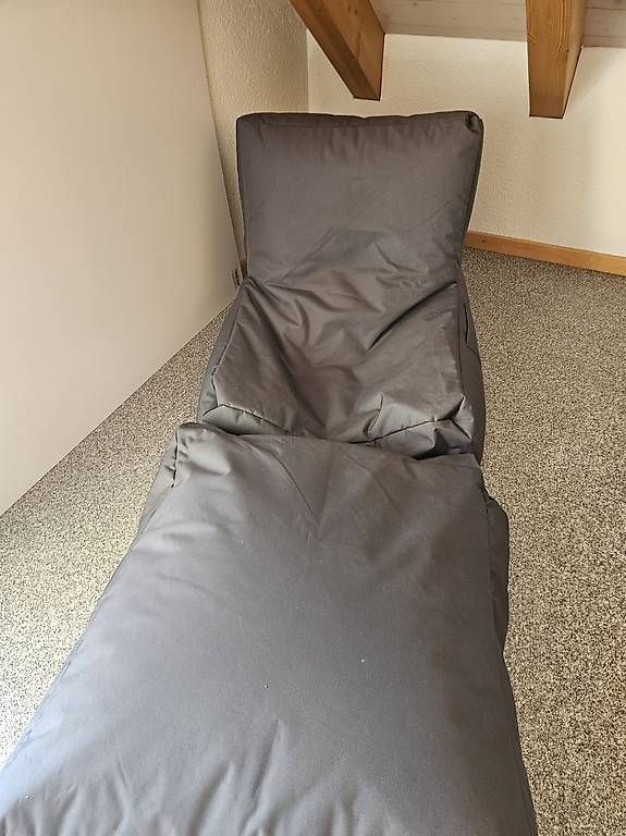 Kissen: Sitzkissen – Gebraucht aus Wynigen von leo_qbv9 1