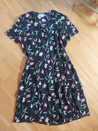 Robe vintage fleurie - Taille M/L