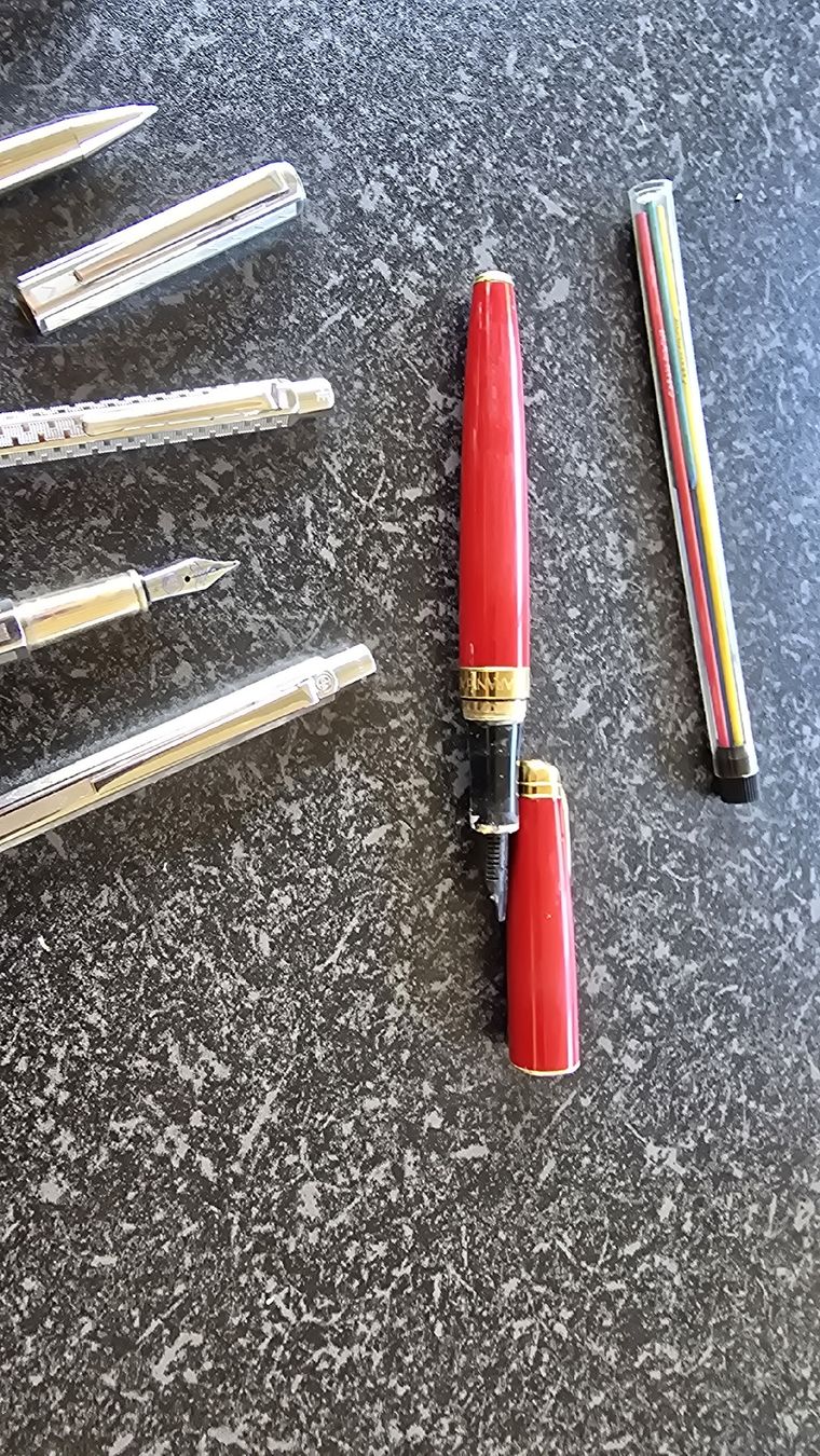 Caran D'Ache Stylos & Marker: 5 stylo Caran d'ache collection  – D'occasion à Cressier NE par Oldwatch94 5