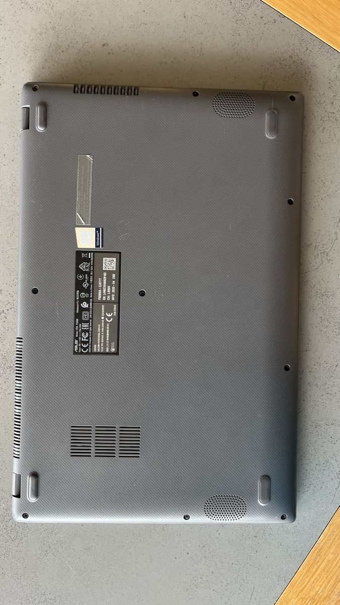 Asus Notebooks: Asus vivobook 15 écran cassé  – Defekt aus St-Blaise von Marc_zipper 3