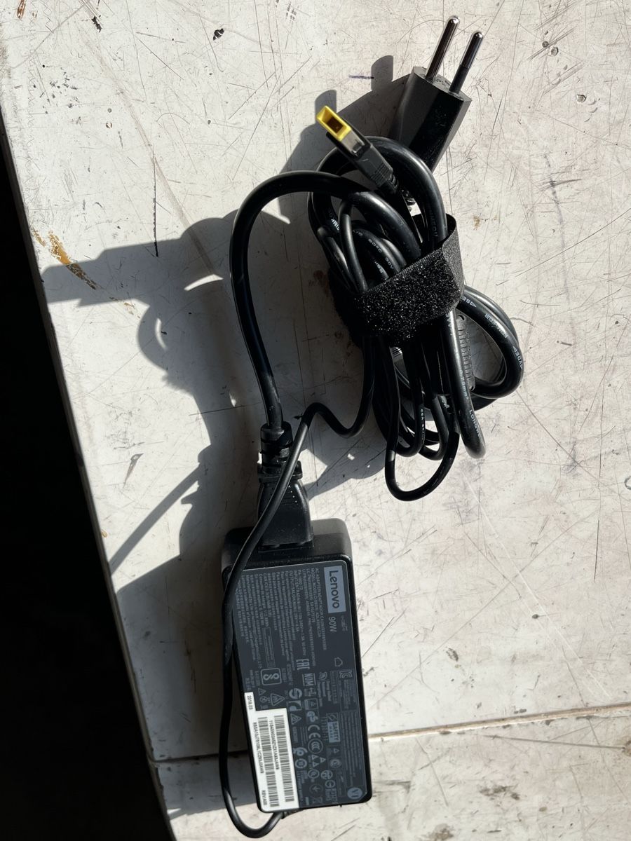 Lenovo Dockingstation: Lenovo Thinkpad Dock usb-c – Gebraucht aus Sumiswald von Beragi 4