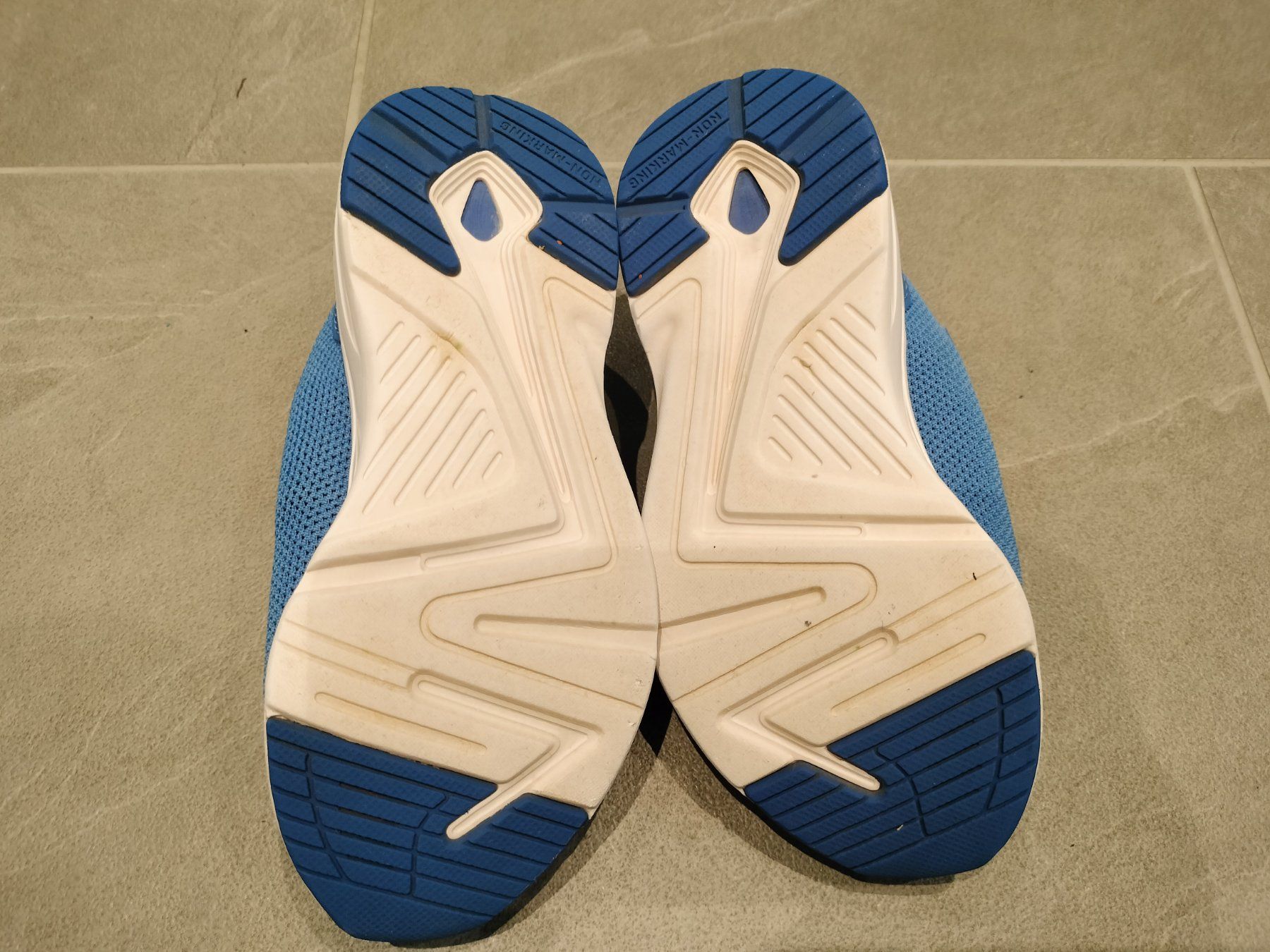 Puma Scarpe per ragazzi: Turnschuh/Hallenschuh Puma Grösse EU 29 – Usato da Neftenbach venduto da TheKringel 1