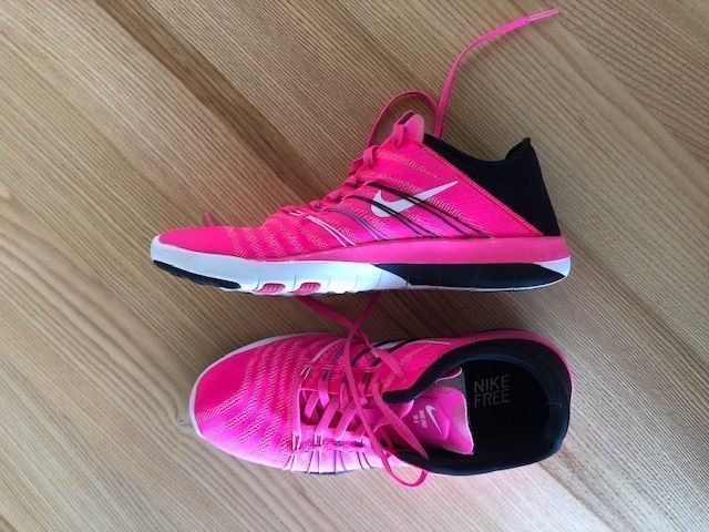 Nike Damenschuhe: FreeNike donna No.40 – Gebraucht aus Davesco-Soragno von dvf_7h6d 3