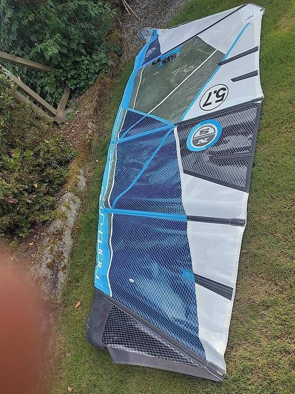 Surfen: North Superhero 5,7 m2 – Gebraucht aus Elsau von tafit01 3