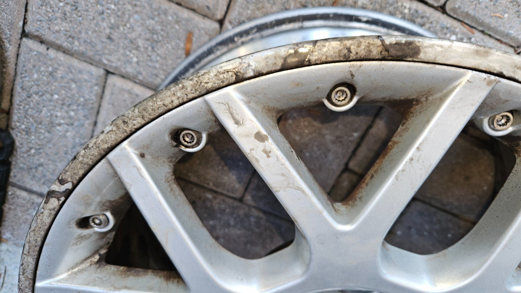 Bbs Felgen: 17" BBS VW PASSAT W8 Alufelgen ET45 – Gebraucht aus Triesenberg von ELFINCO 8