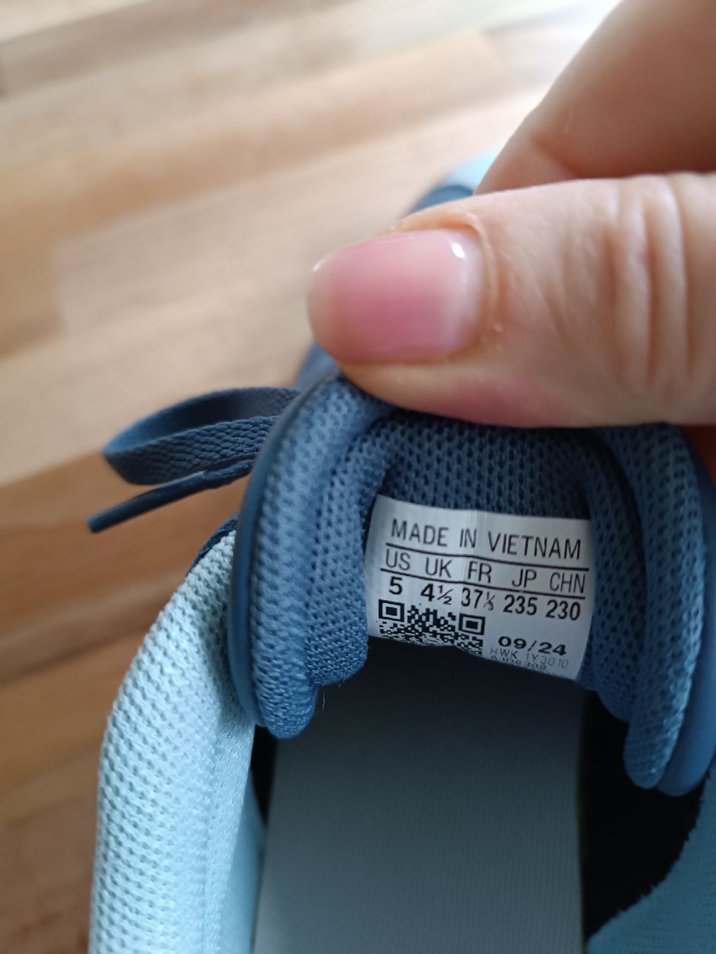 Adidas Scarpe da donna: Adidas Sneaker – Nuovo (secondo la descrizione) da Basel venduto da kau_d97h 2