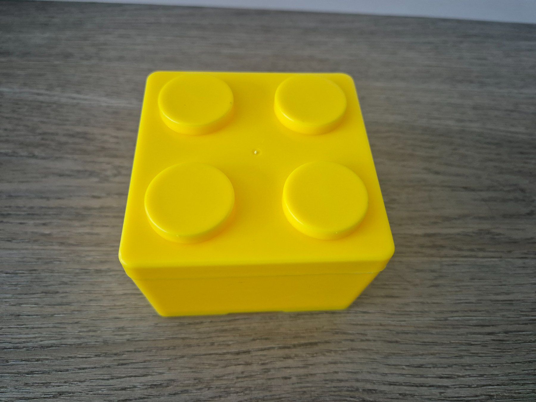Kit di costruzioni: Lego Storagebox in gelb – Nuovo (secondo la descrizione) da Eglisau venduto da nicij79